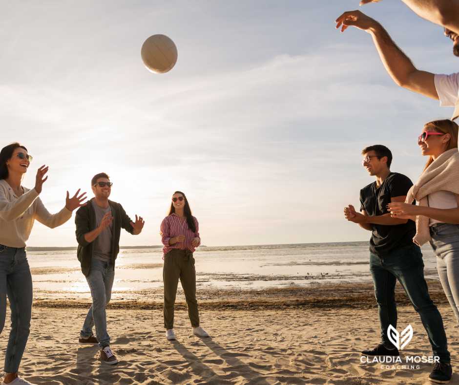 Ballspiel mit Freunden